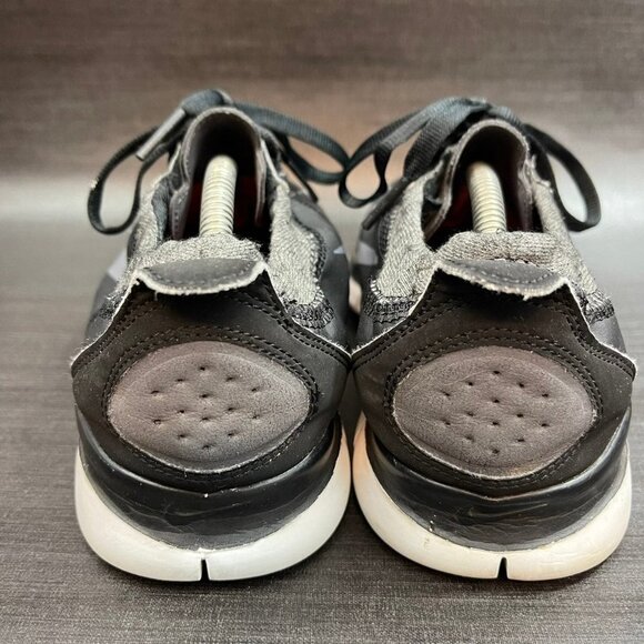 Nike Free TR Twist Women's Size 6.5 Black Running Athletic Water Resistant Shoes - Picture 3 of 11